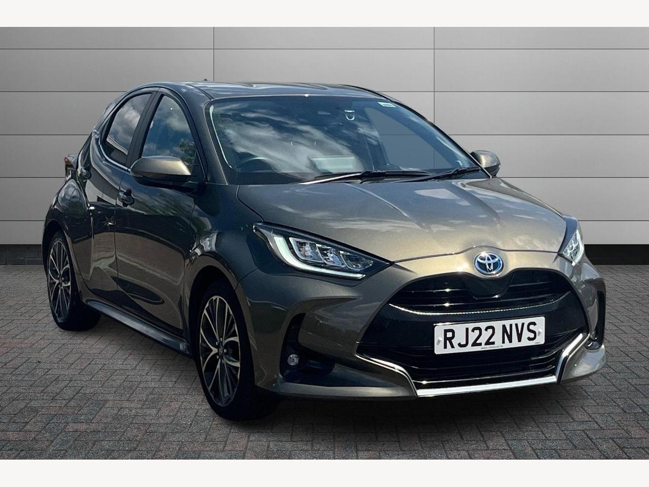 Main listing image - Toyota Yaris