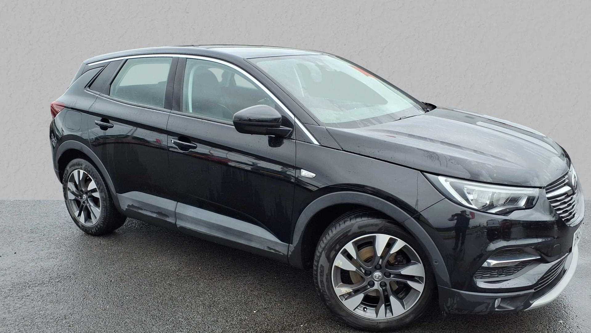 Main listing image - Vauxhall Grandland X