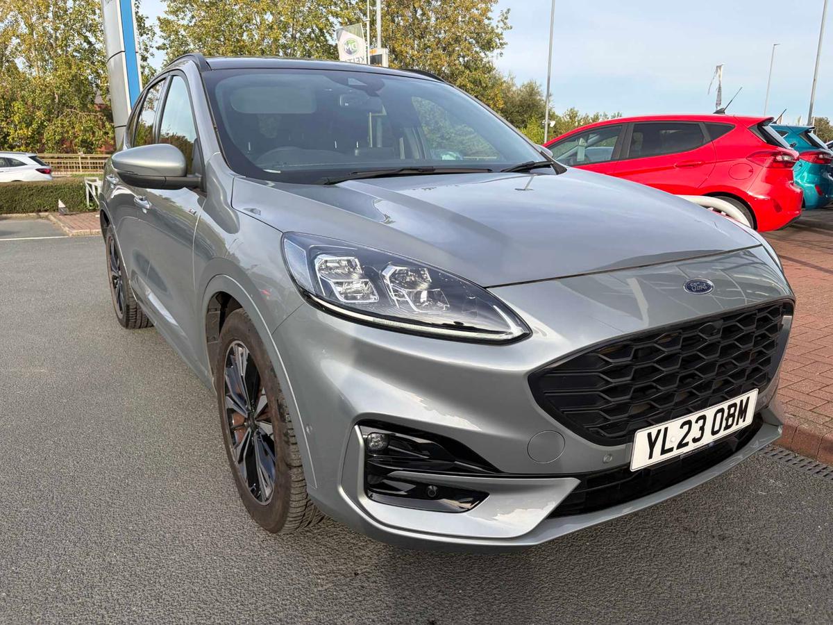 Main listing image - Ford Kuga