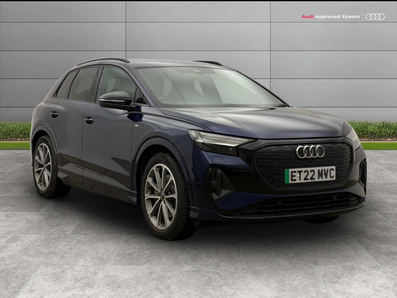 Main listing image - Audi Q4