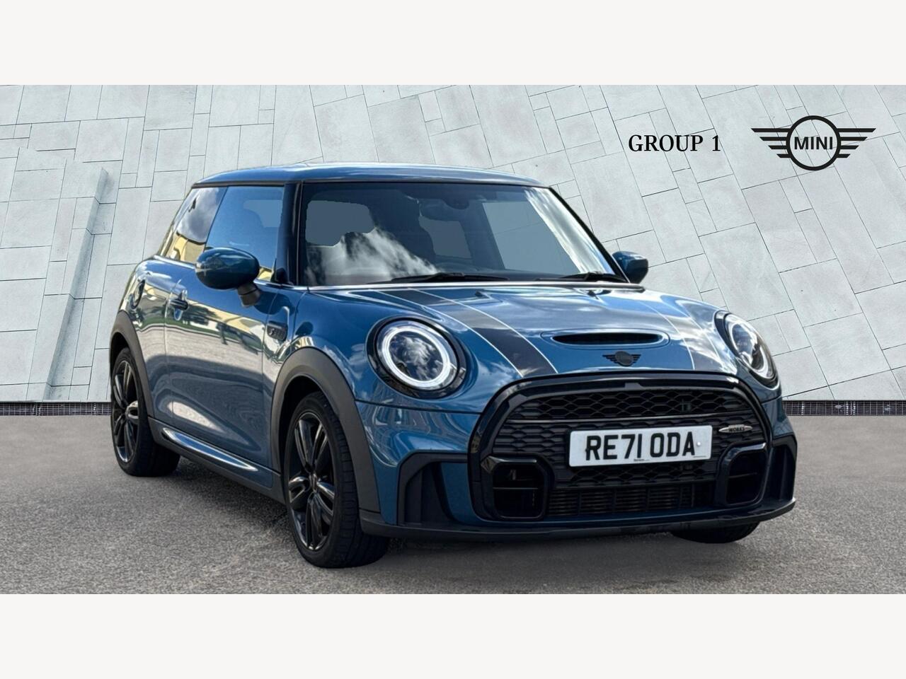 Main listing image - MINI Hatchback