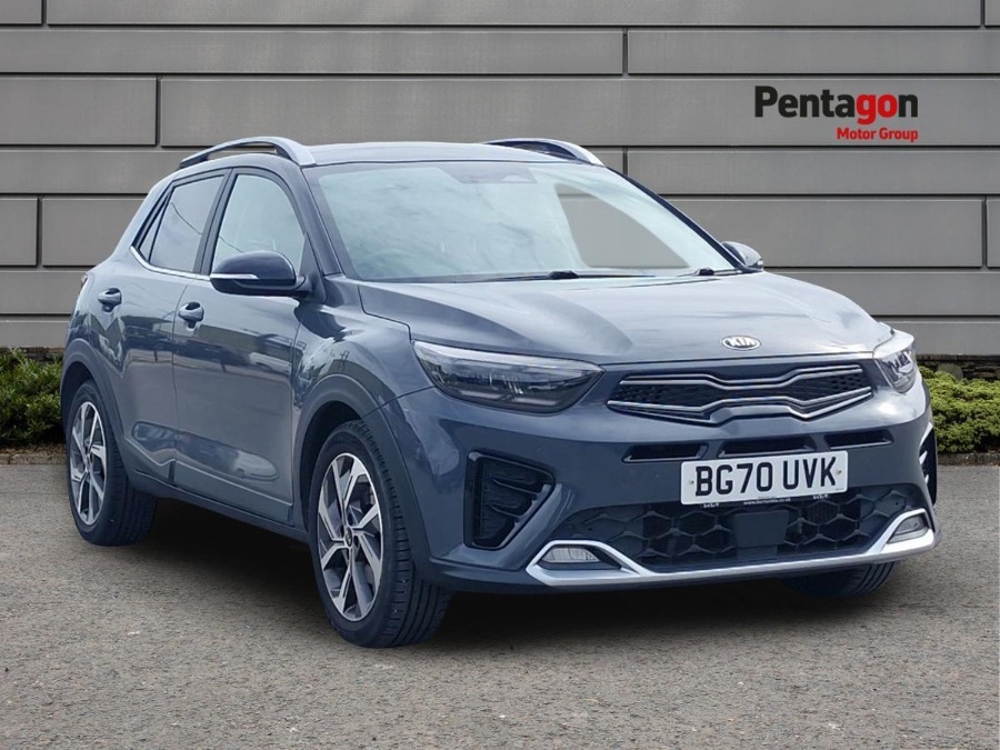 Main listing image - Kia Stonic