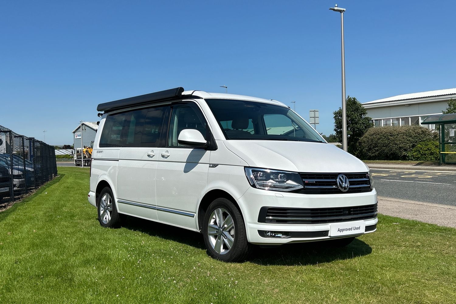 Main listing image - Volkswagen California