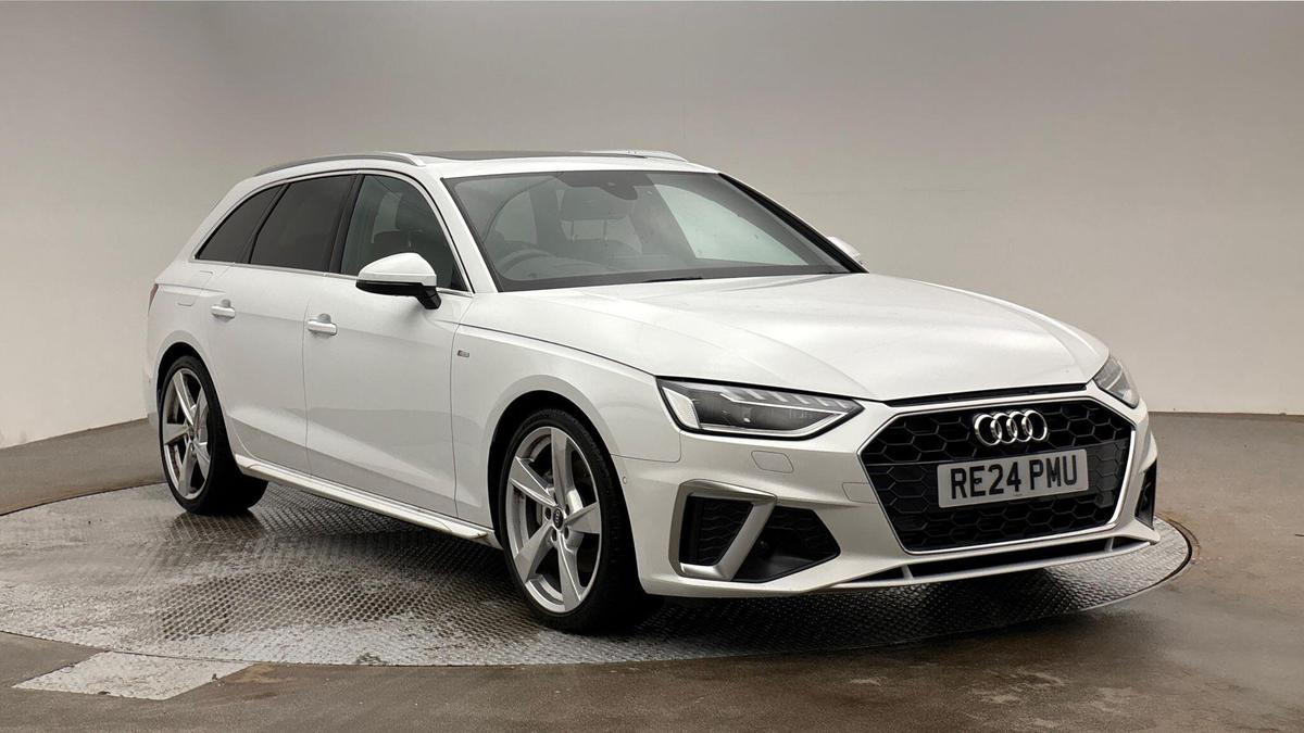 Main listing image - Audi A4