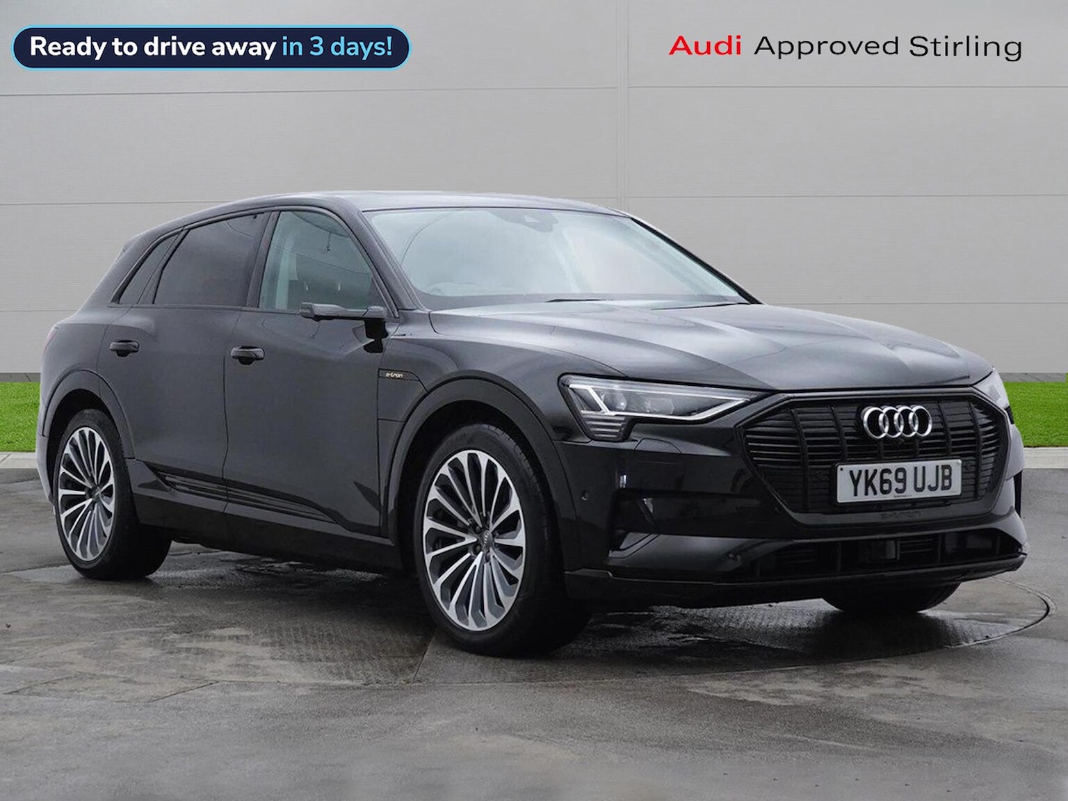 Main listing image - Audi e-tron