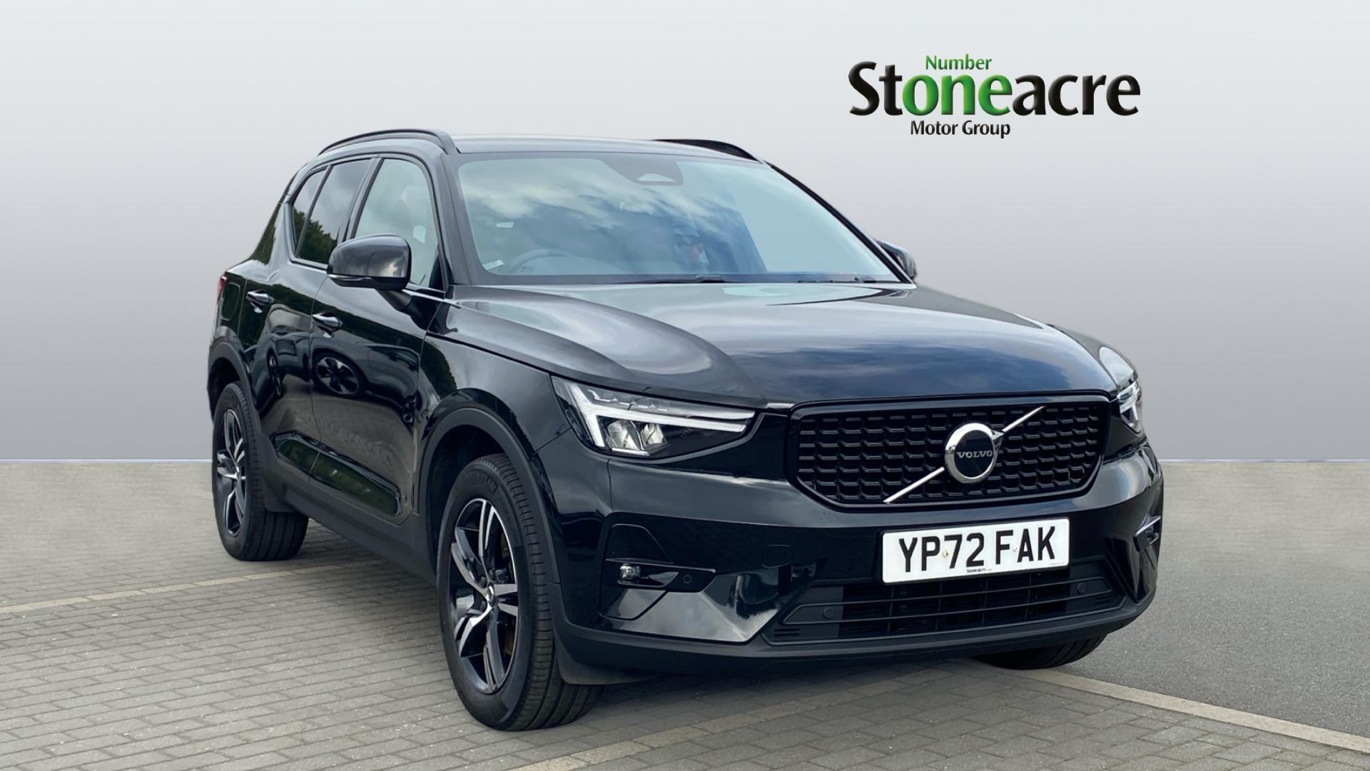 Main listing image - Volvo XC40