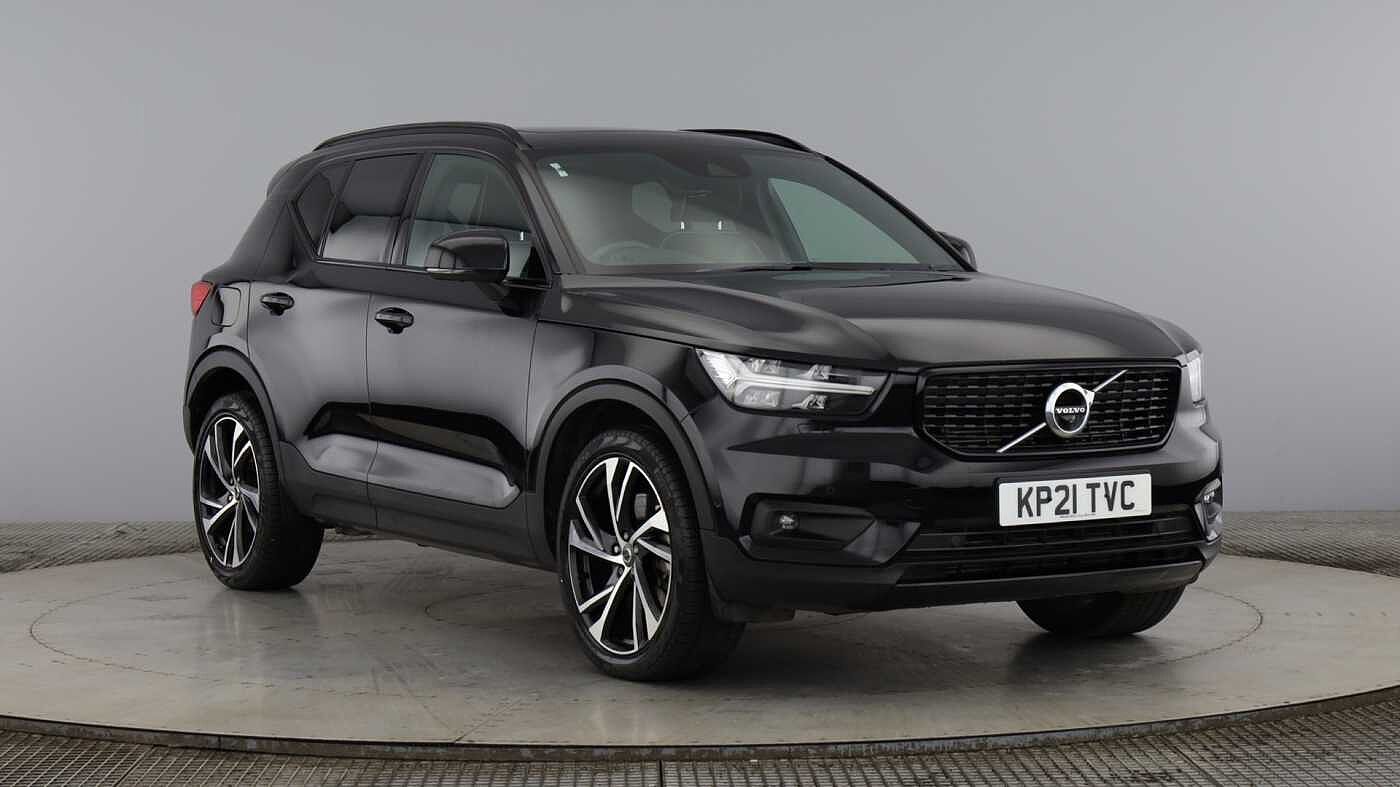 Main listing image - Volvo XC40 Recharge
