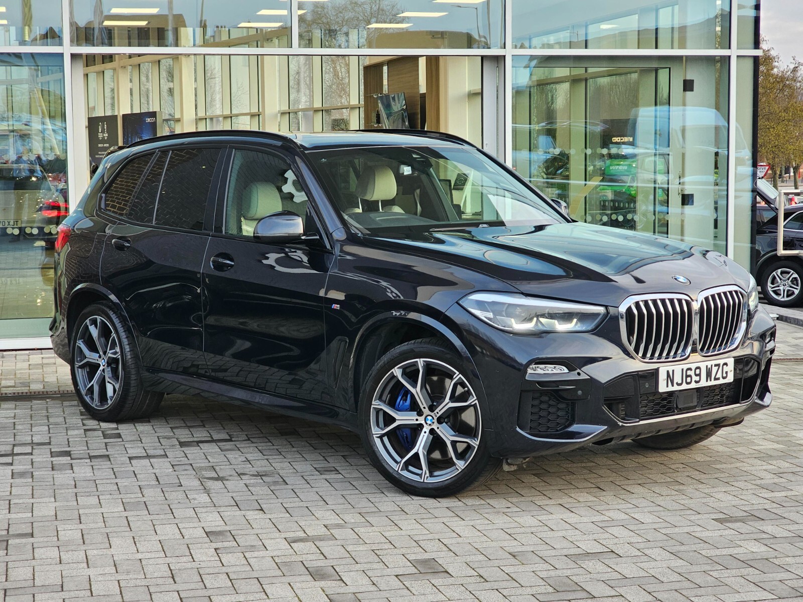 Main listing image - BMW X5