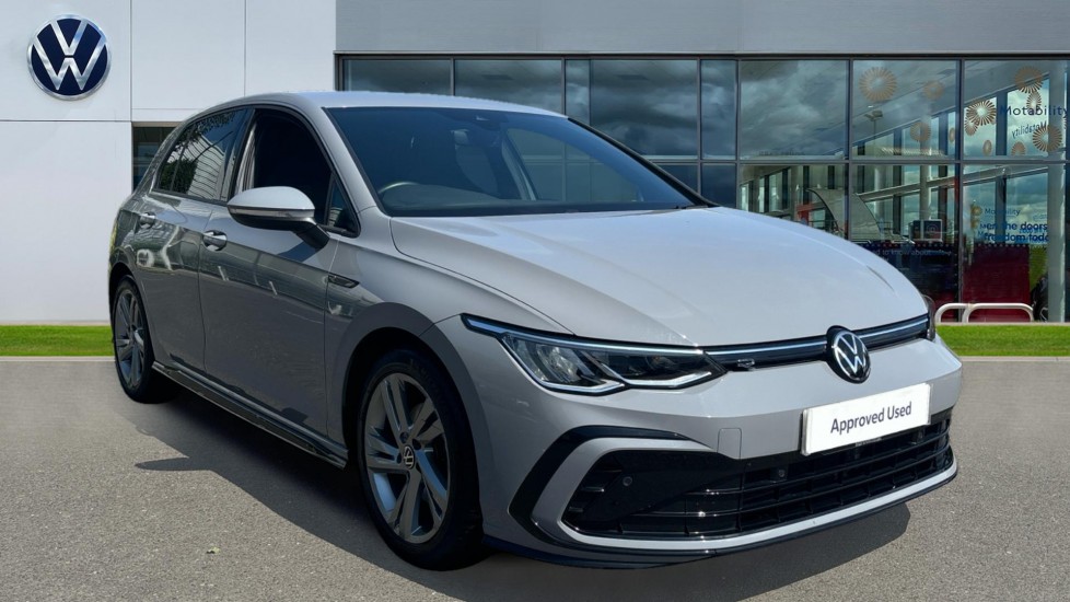 Main listing image - Volkswagen Golf