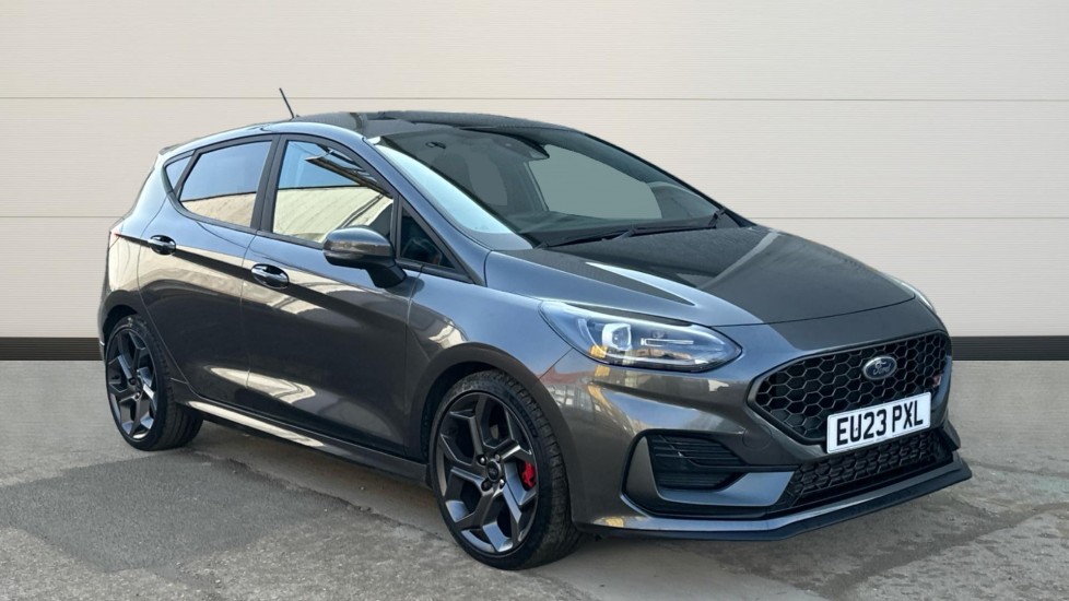 Main listing image - Ford Fiesta ST