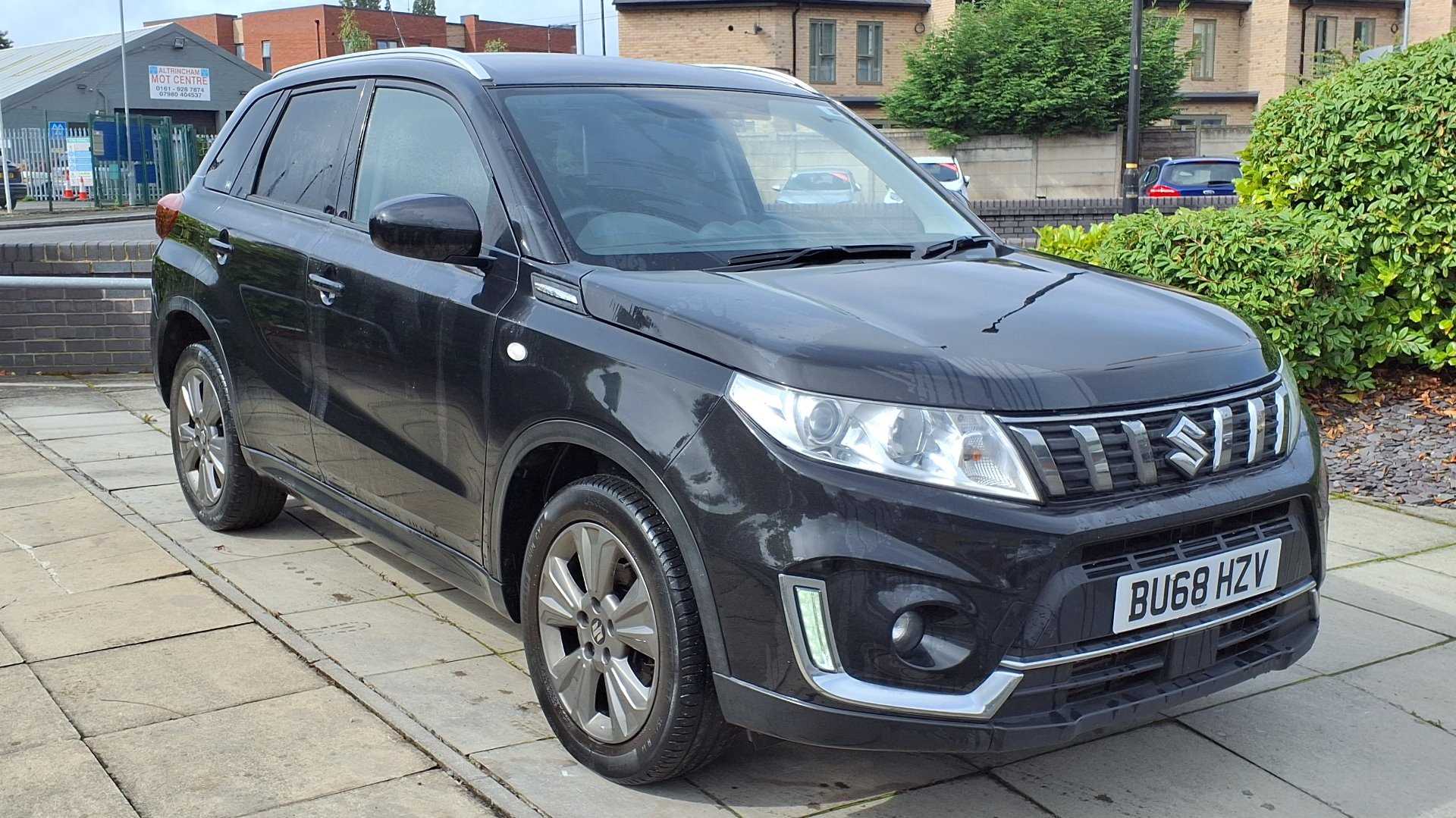 Main listing image - Suzuki Vitara