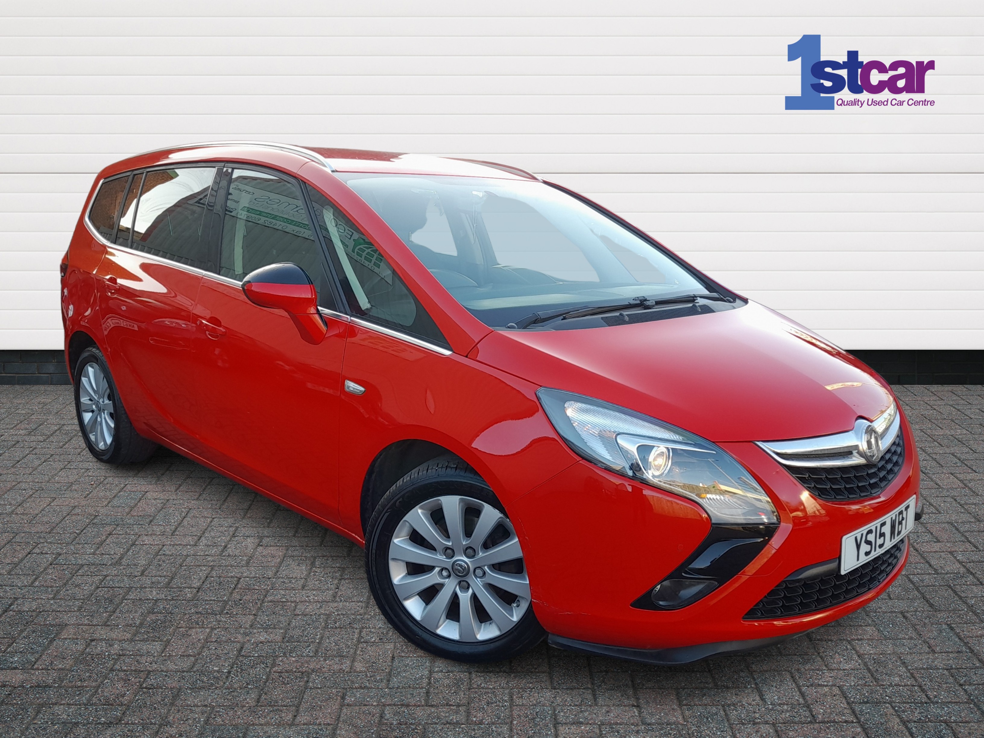 Main listing image - Vauxhall Zafira