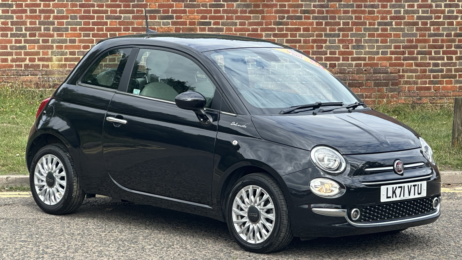 Main listing image - Fiat 500