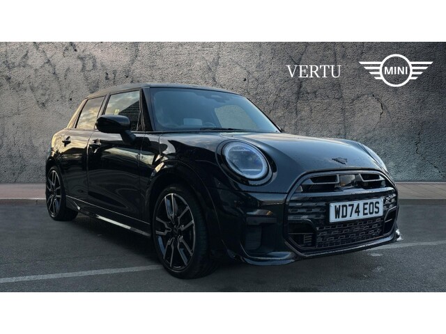 Main listing image - MINI Hatchback 5dr