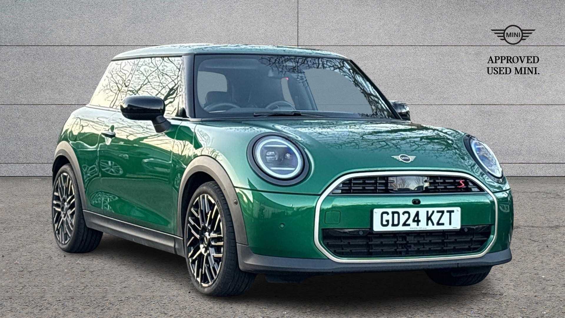 Main listing image - MINI Hatchback