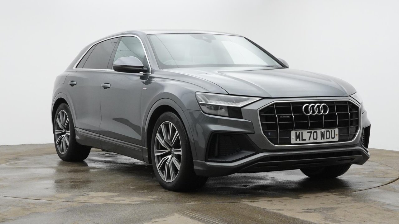 Main listing image - Audi Q8