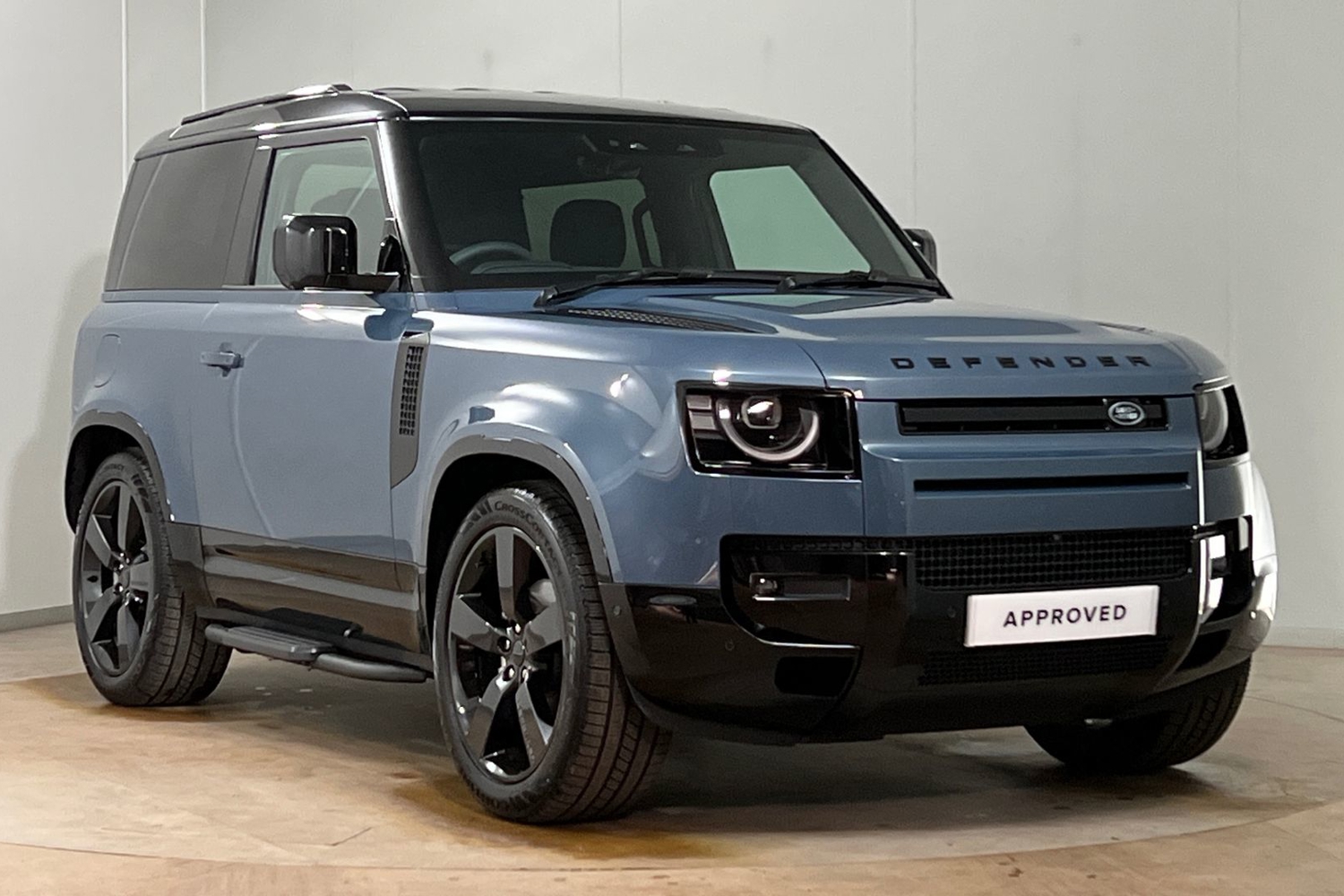 Main listing image - Land Rover Defender