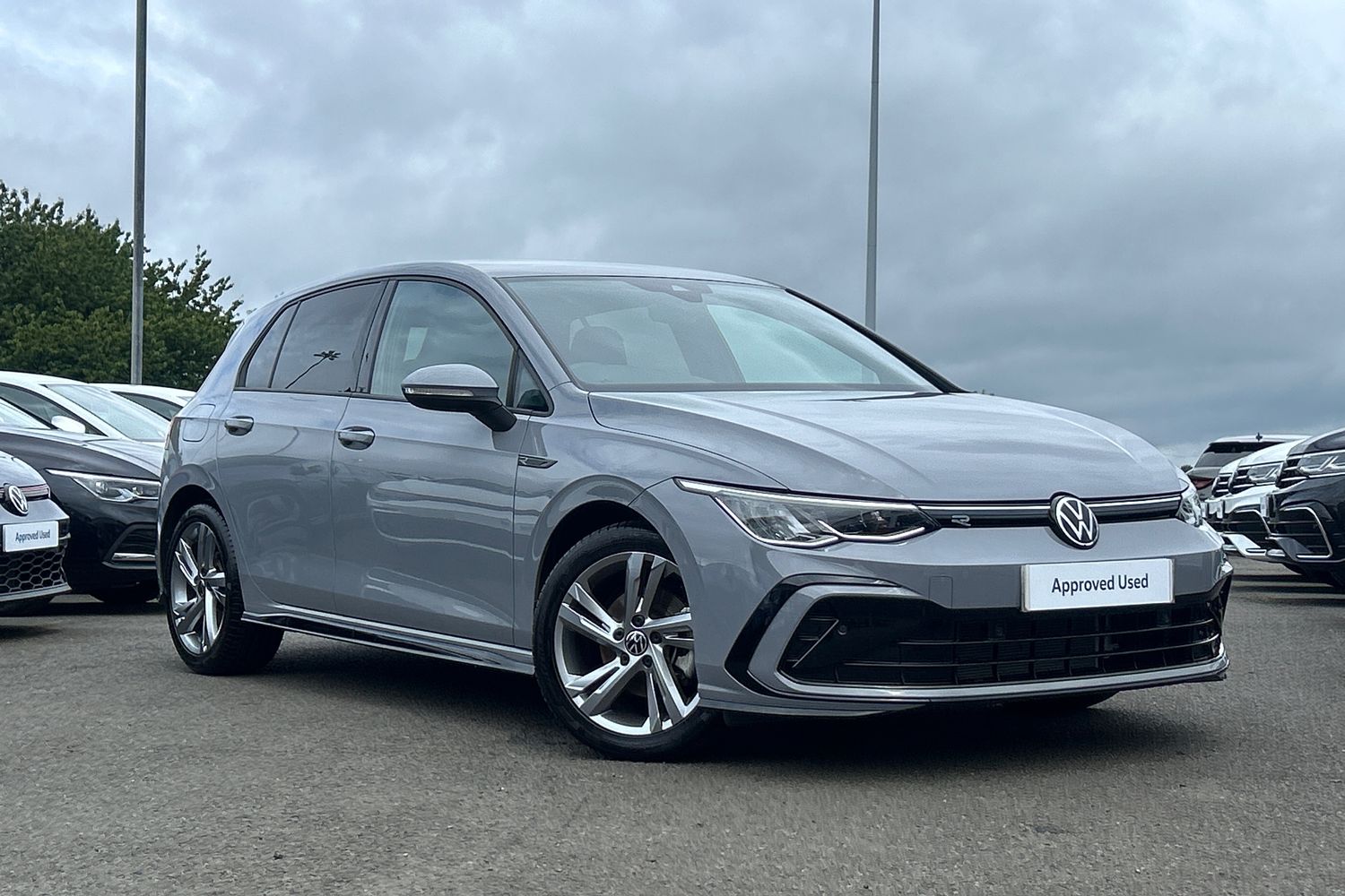 Main listing image - Volkswagen Golf