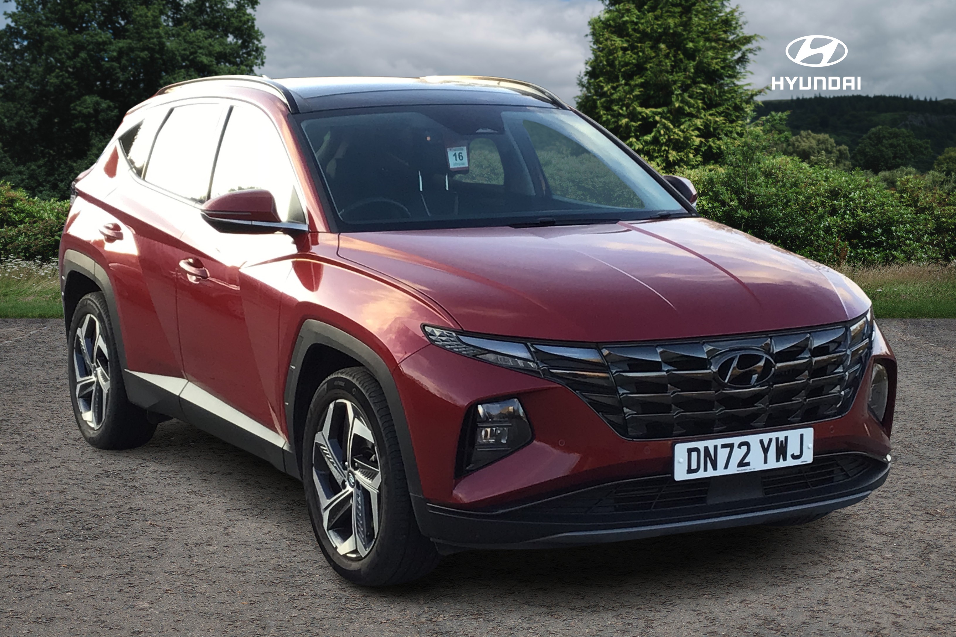 Main listing image - Hyundai Tucson