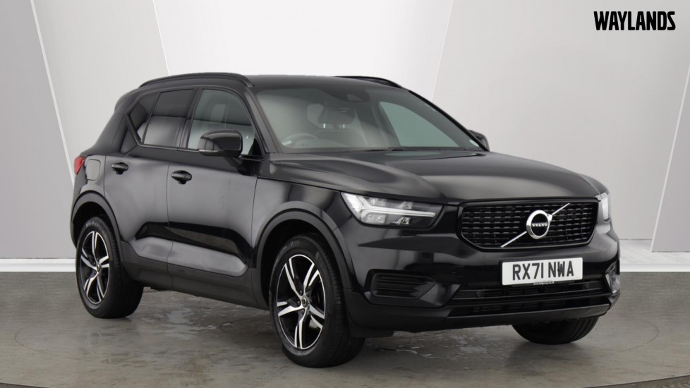 Main listing image - Volvo XC40