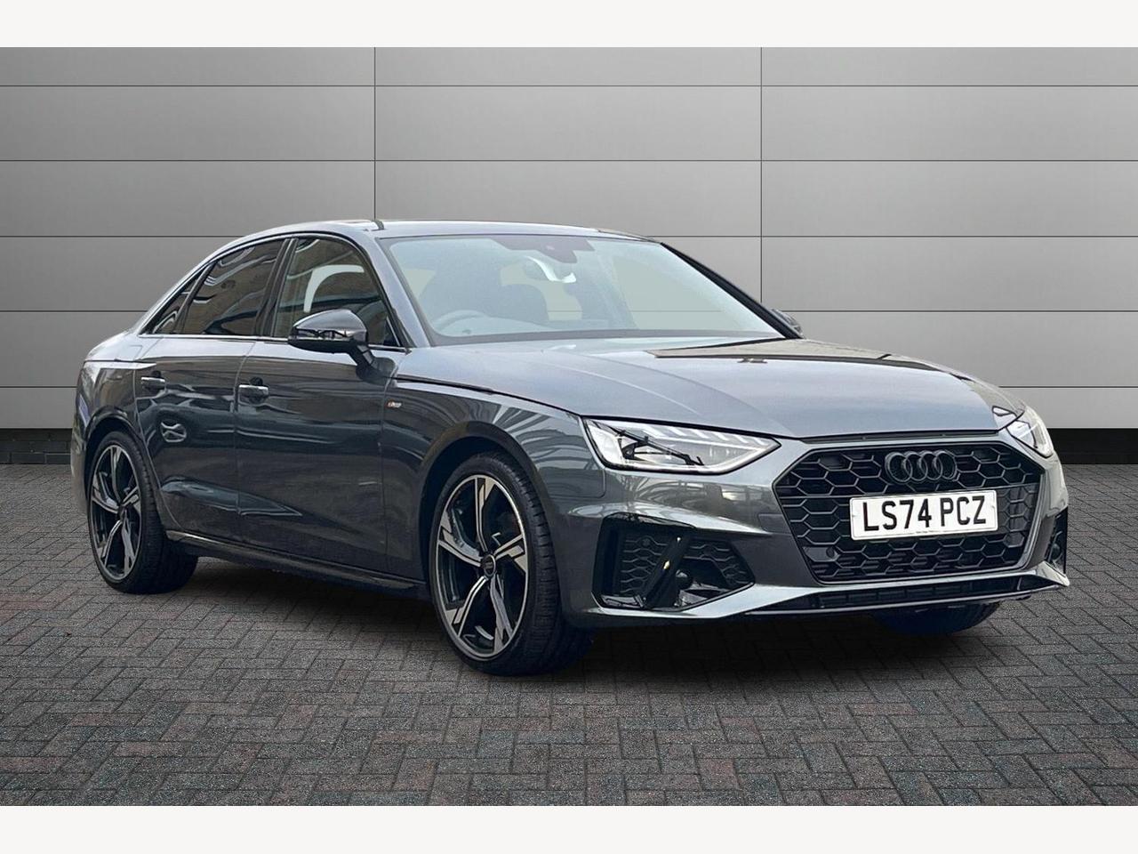 Main listing image - Audi A4