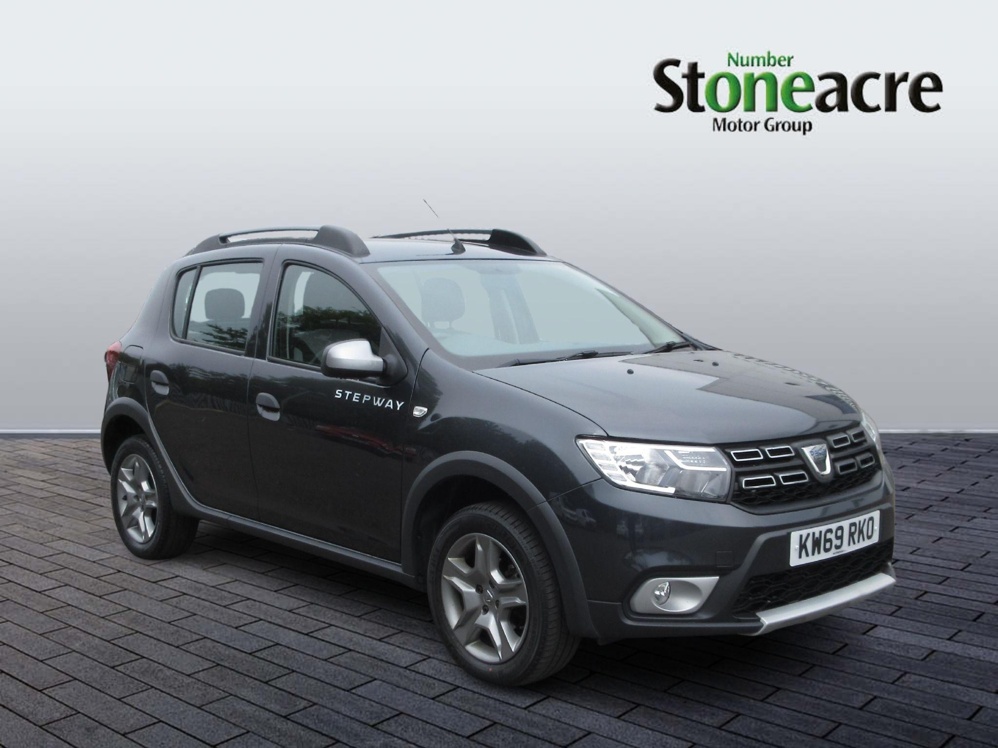 Main listing image - Dacia Sandero Stepway