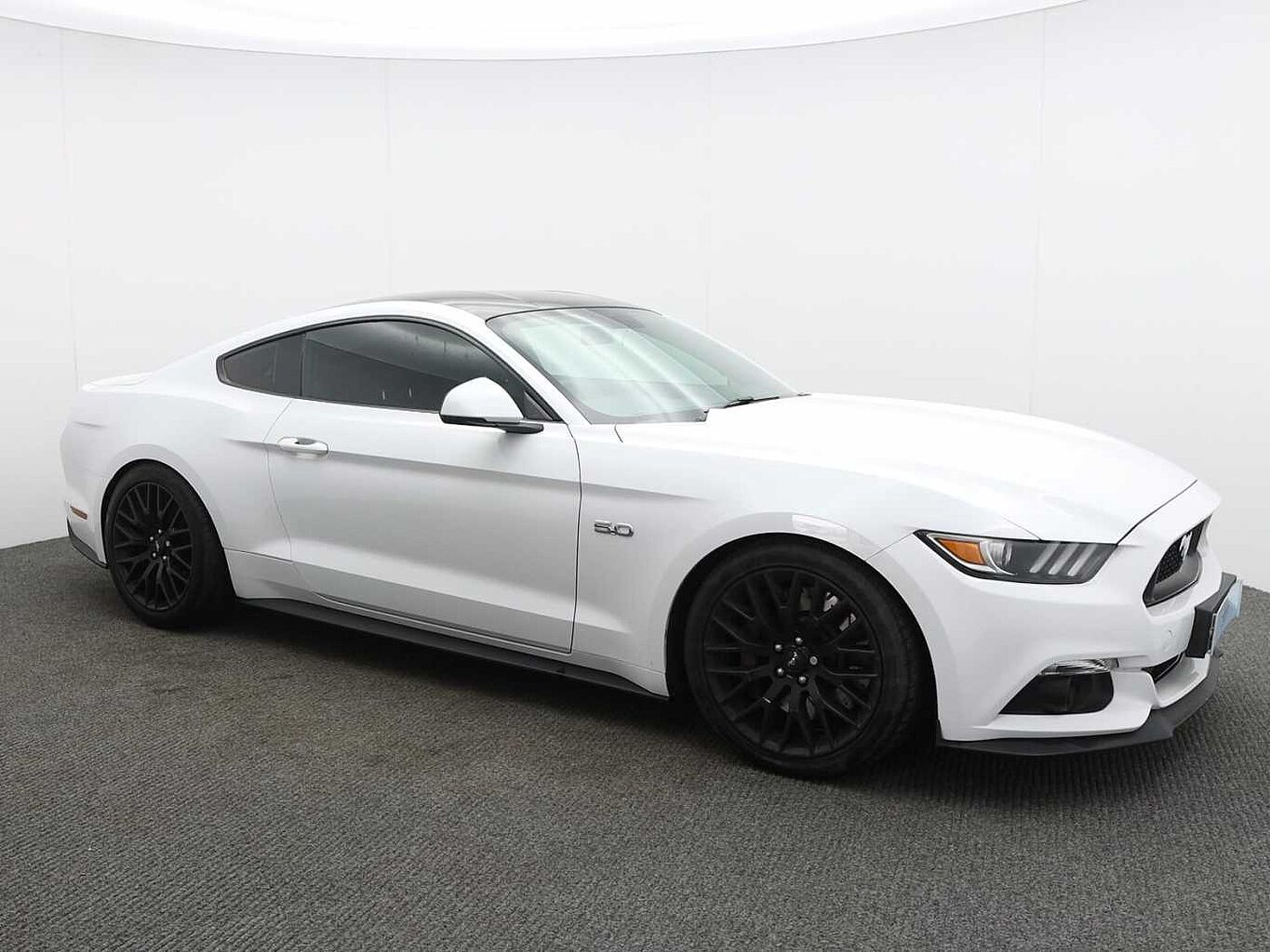 Main listing image - Ford Mustang