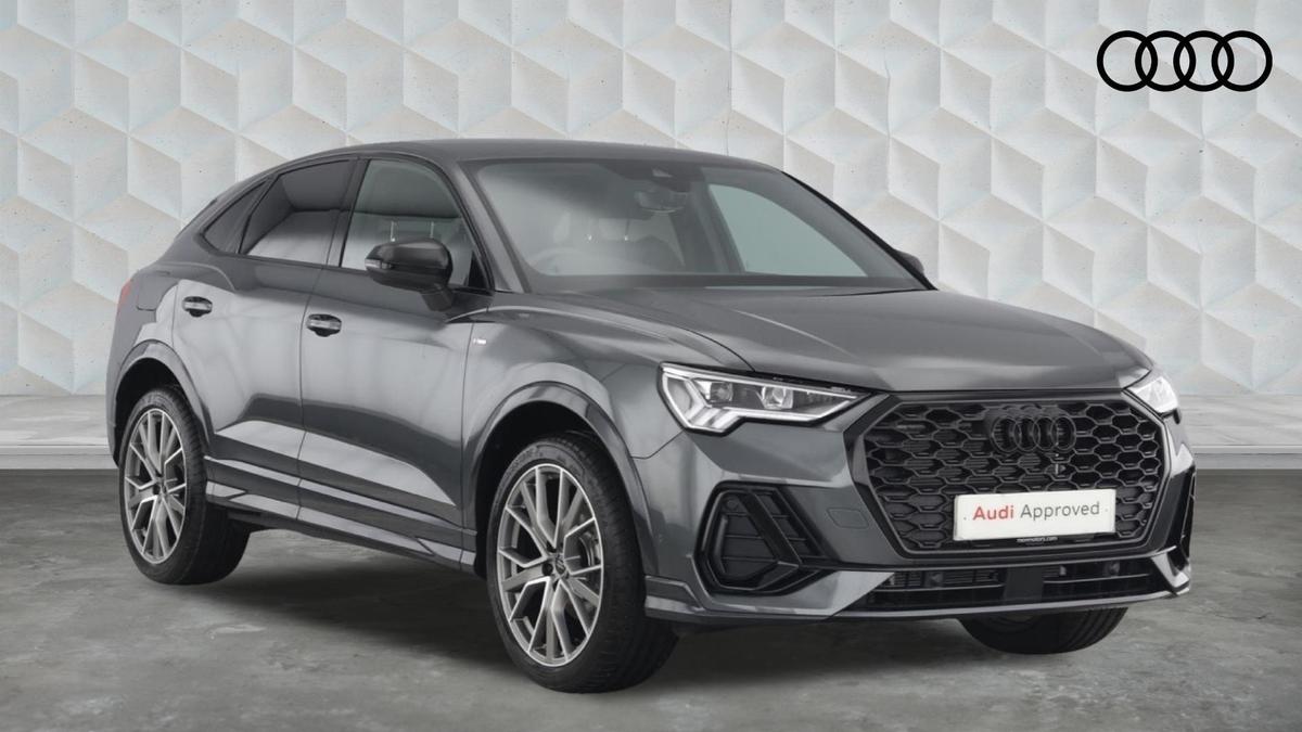 Main listing image - Audi Q3