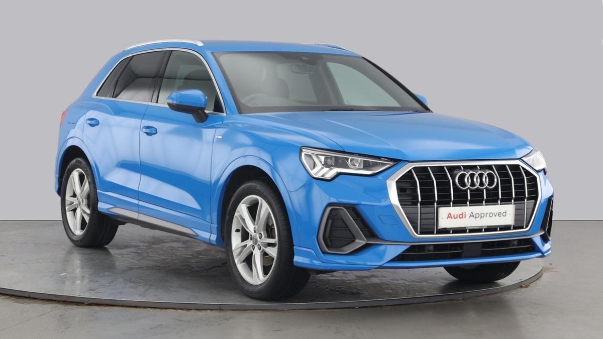 Main listing image - Audi Q3