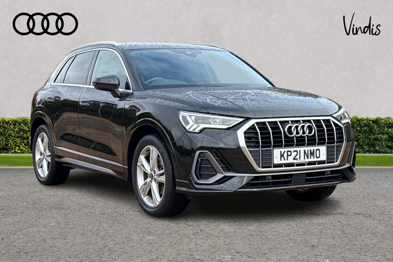 Main listing image - Audi Q3