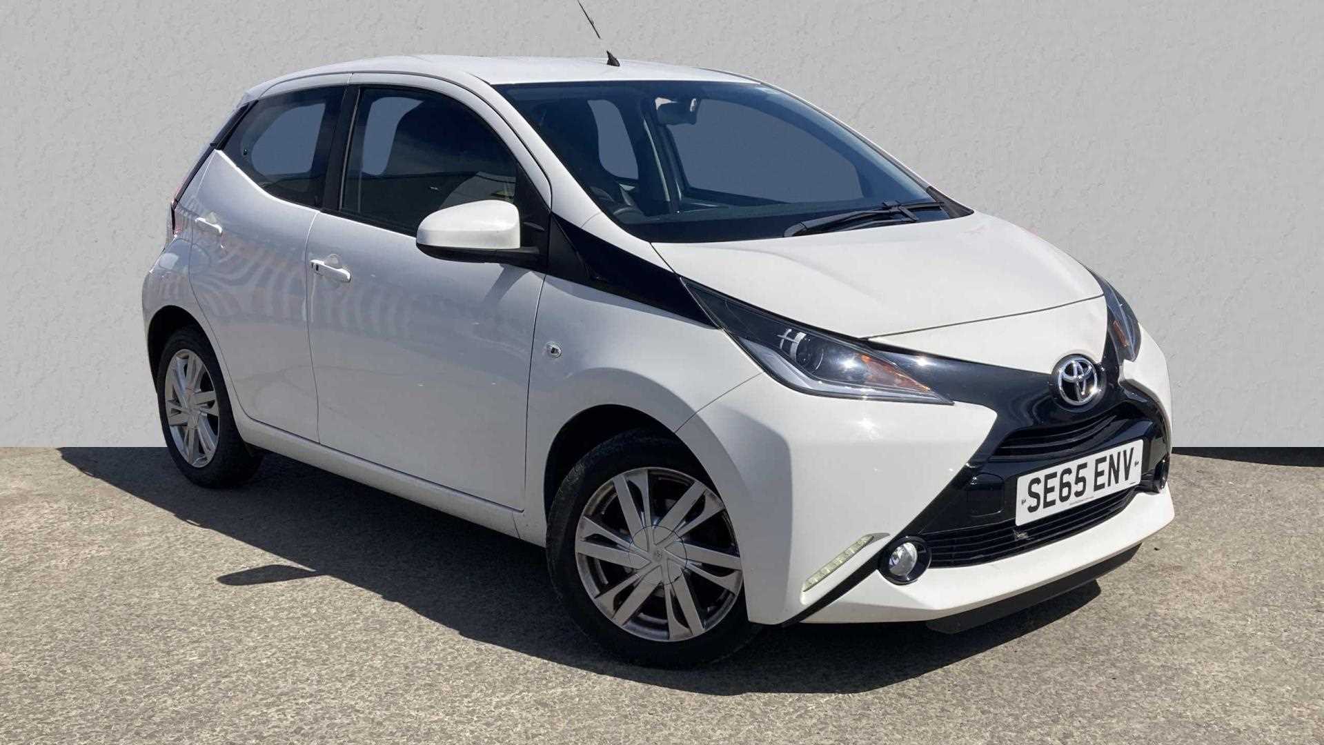 Main listing image - Toyota Aygo