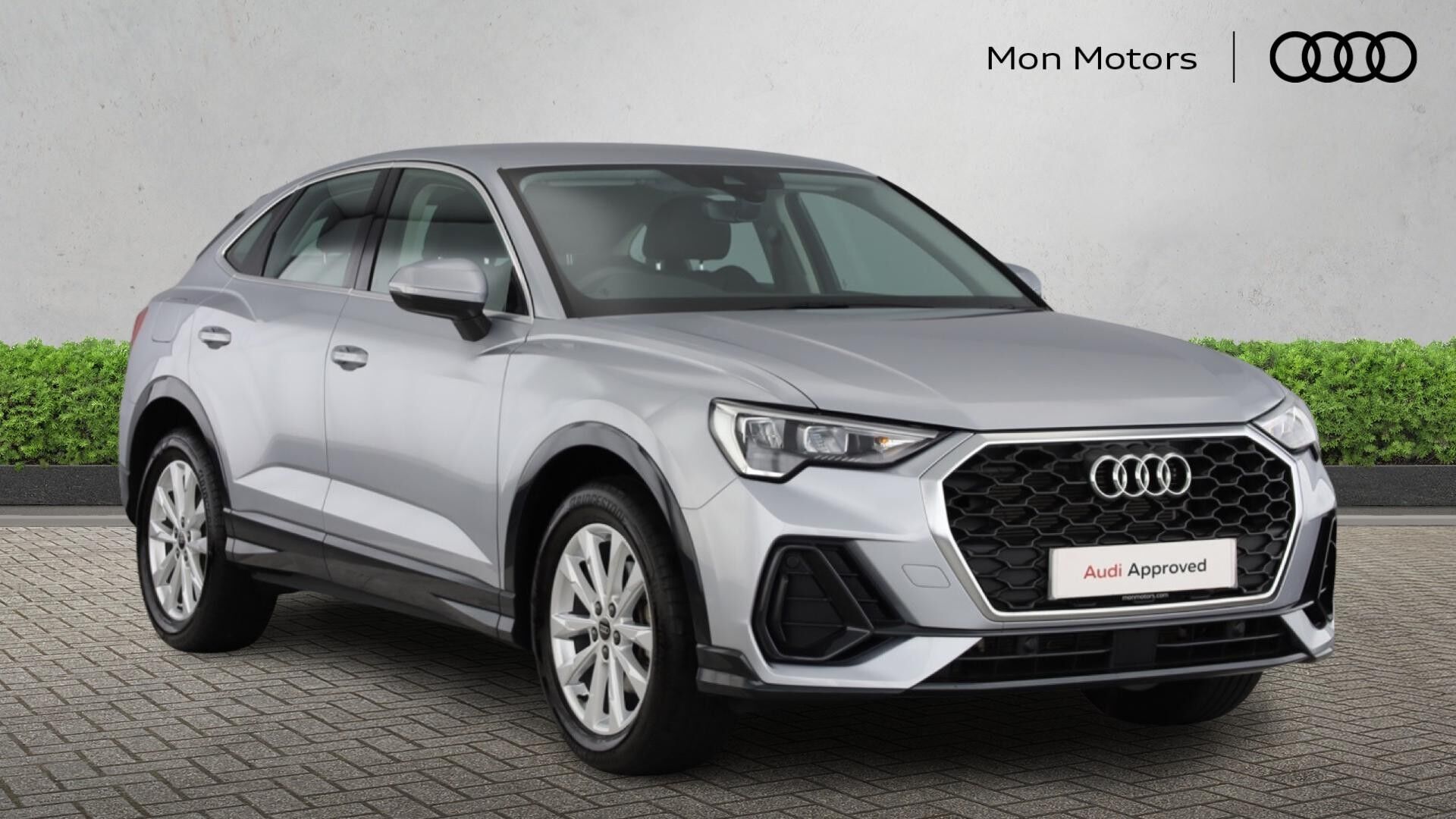 Main listing image - Audi Q3