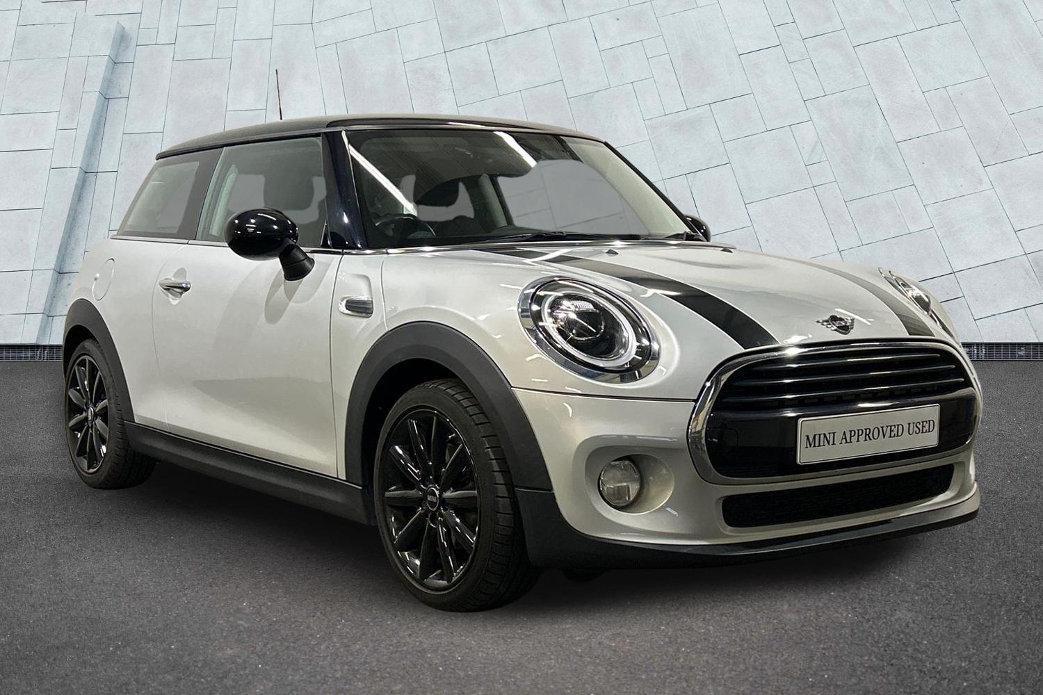 Main listing image - MINI Hatchback