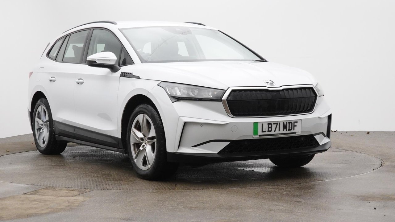 Main listing image - Skoda Enyaq