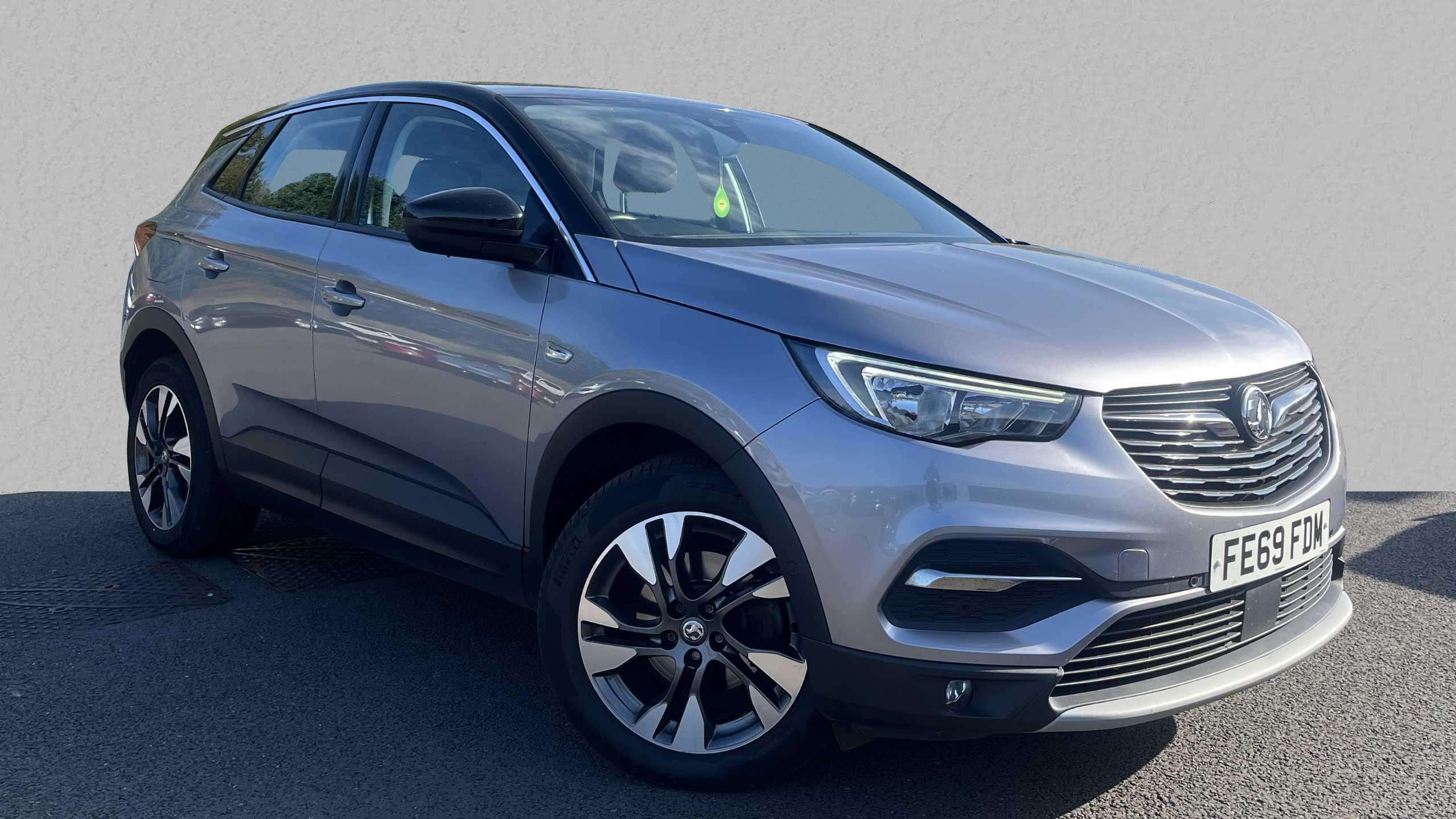 Main listing image - Vauxhall Grandland X