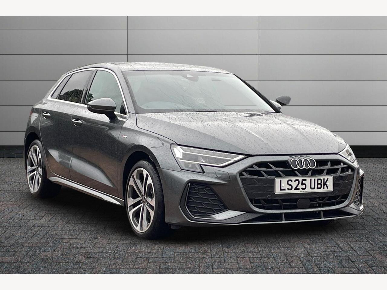Main listing image - Audi A3