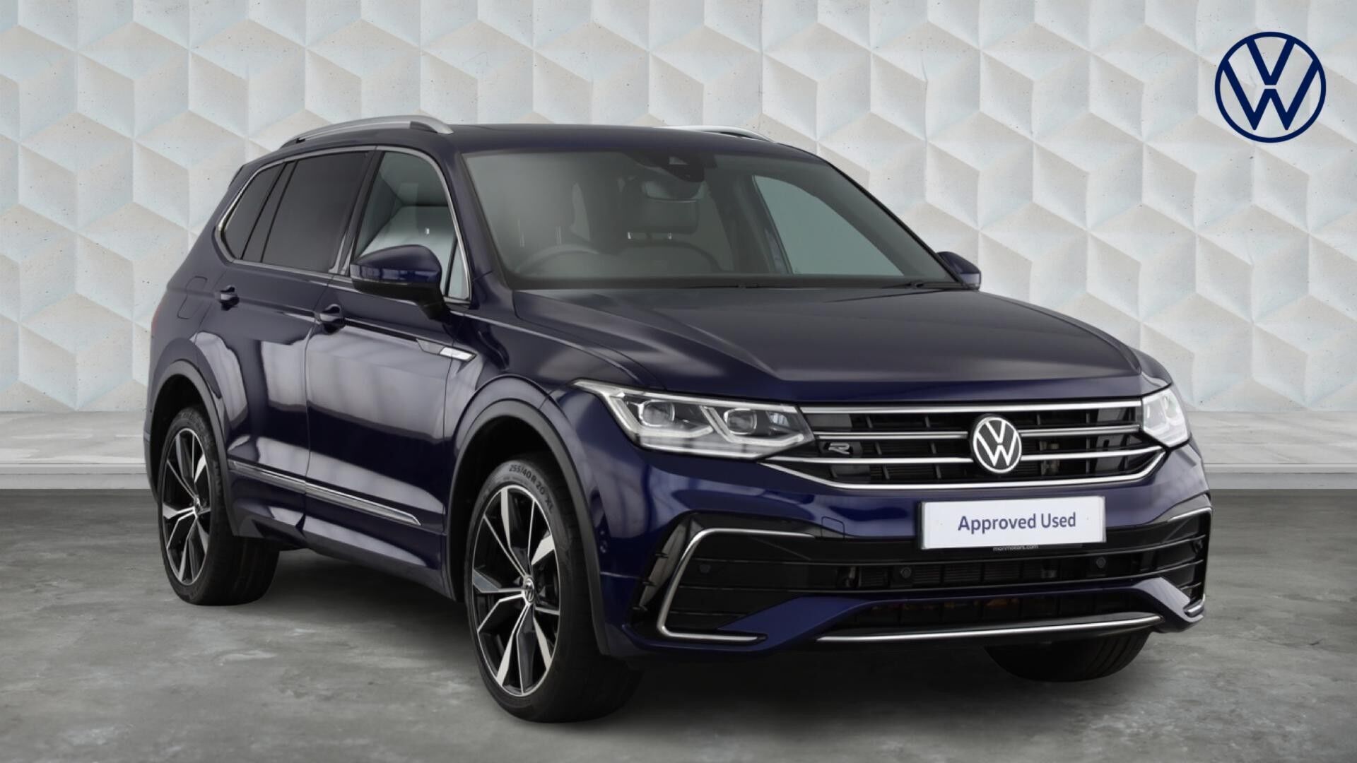 Main listing image - Volkswagen Tiguan Allspace