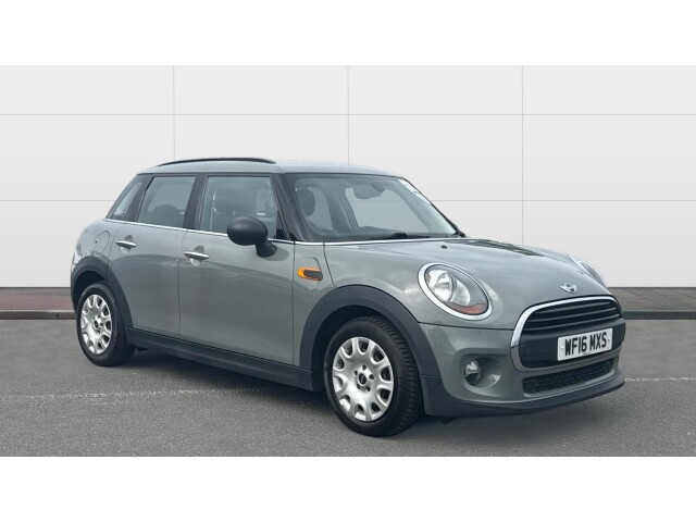 Main listing image - MINI Hatchback 5dr
