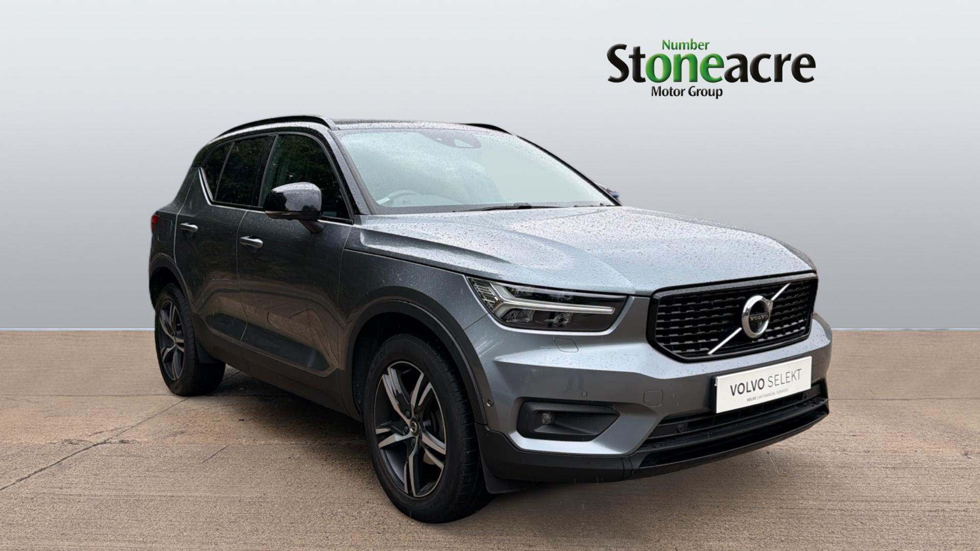 Main listing image - Volvo XC40
