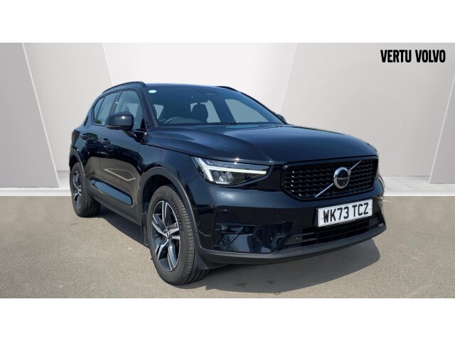 Main listing image - Volvo XC40