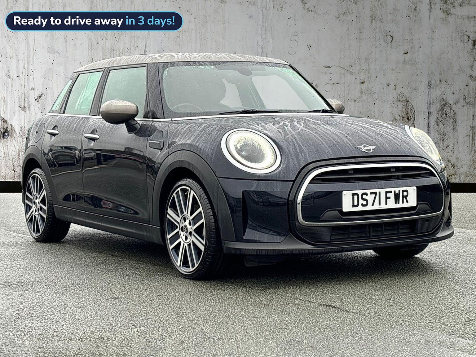 Main listing image - MINI Hatchback 5dr