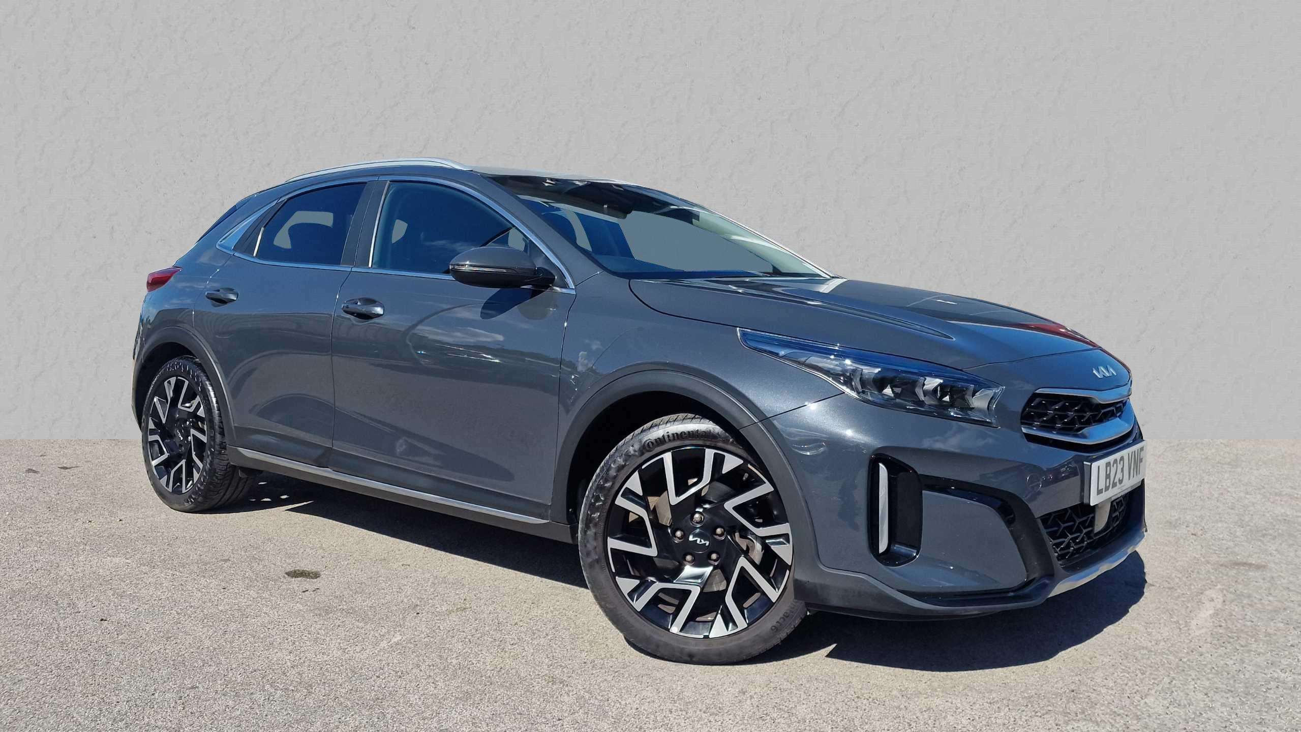 Main listing image - Kia XCeed