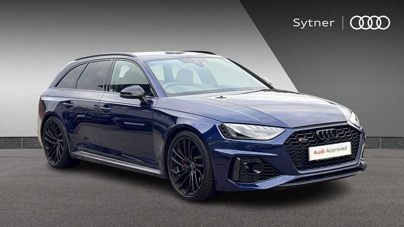 Main listing image - Audi RS4