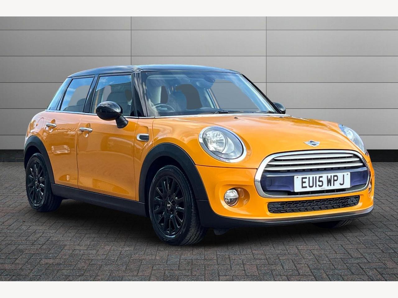 Main listing image - MINI Hatchback 5dr
