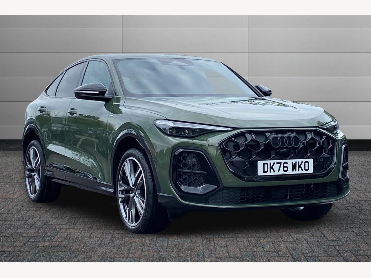 Main listing image - Audi Q5