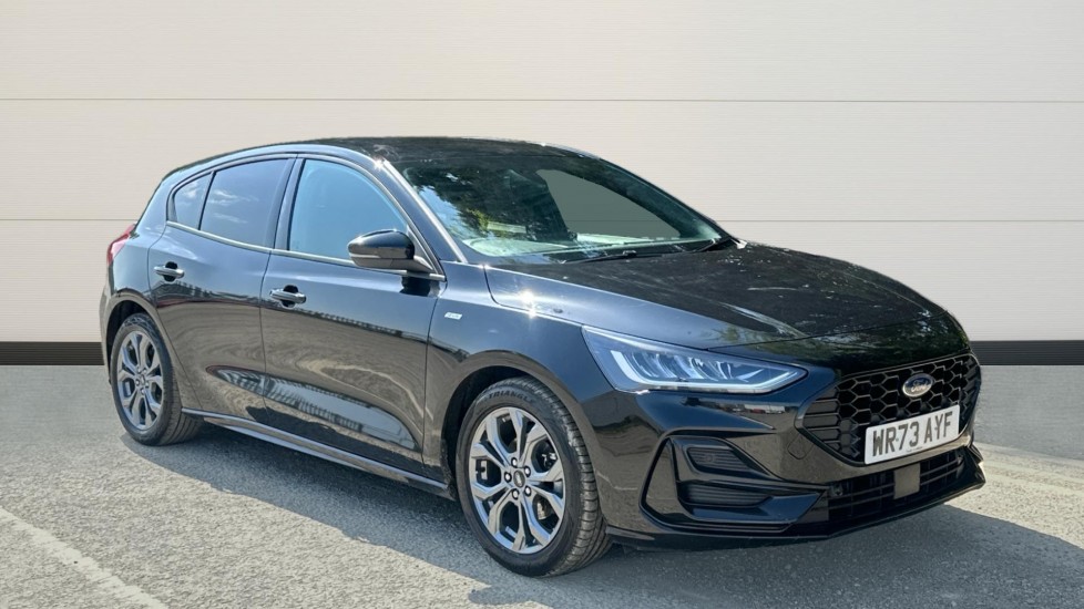 Main listing image - Ford Focus
