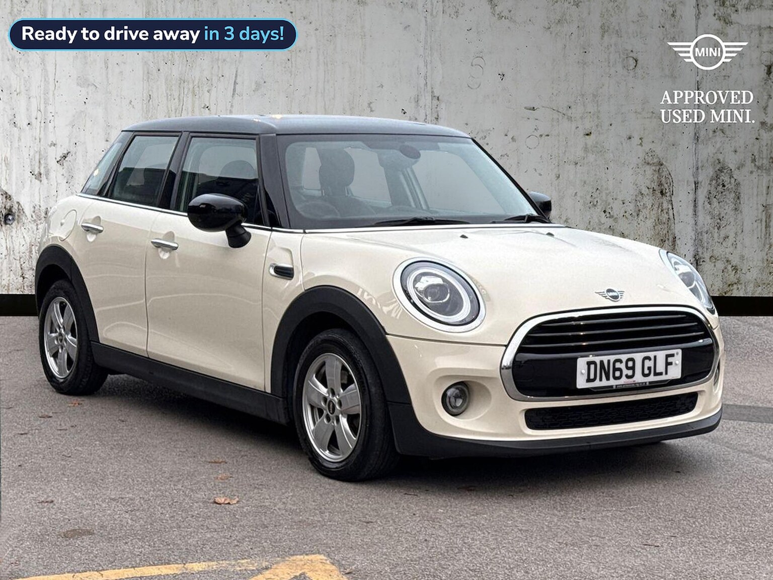 Main listing image - MINI Hatchback 5dr