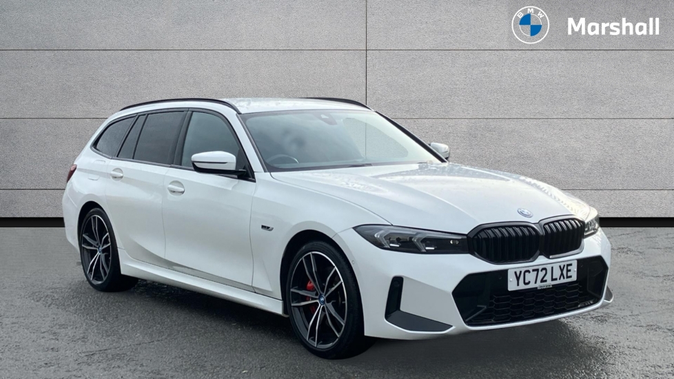 Main listing image - BMW 3 Series Touring