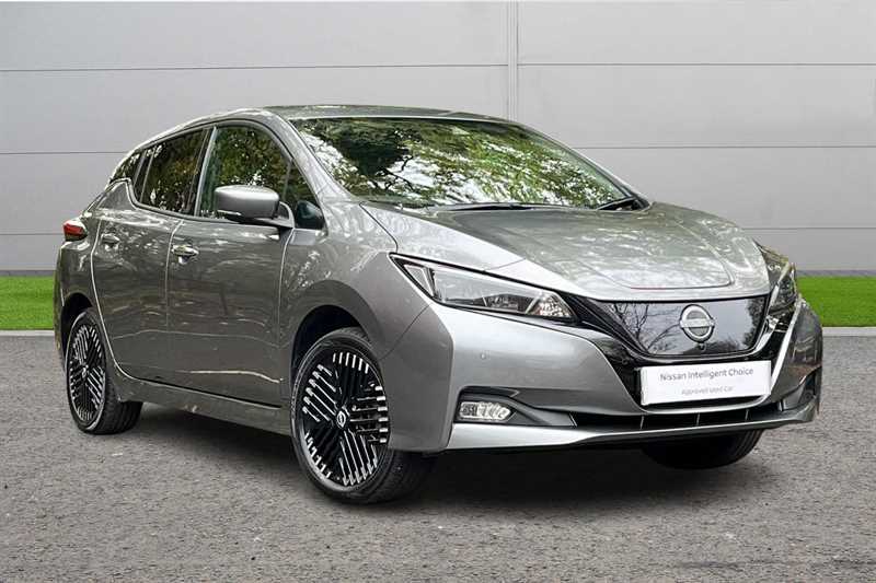 Main listing image - Nissan Leaf