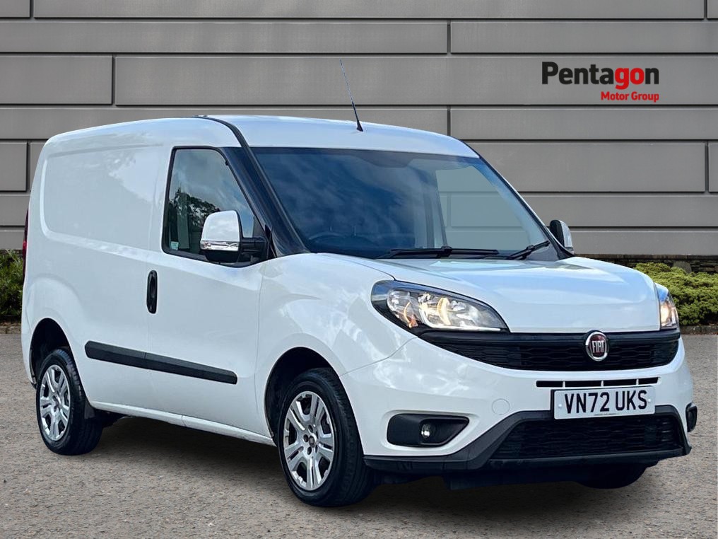 Main listing image - Fiat Doblo